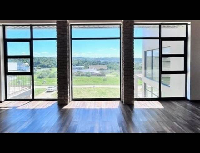 3 BEDROOM HOUSE FOR SALE IN ROYALSTON RESIDENTIAL ESTATE & WILDLIFE RESERVE